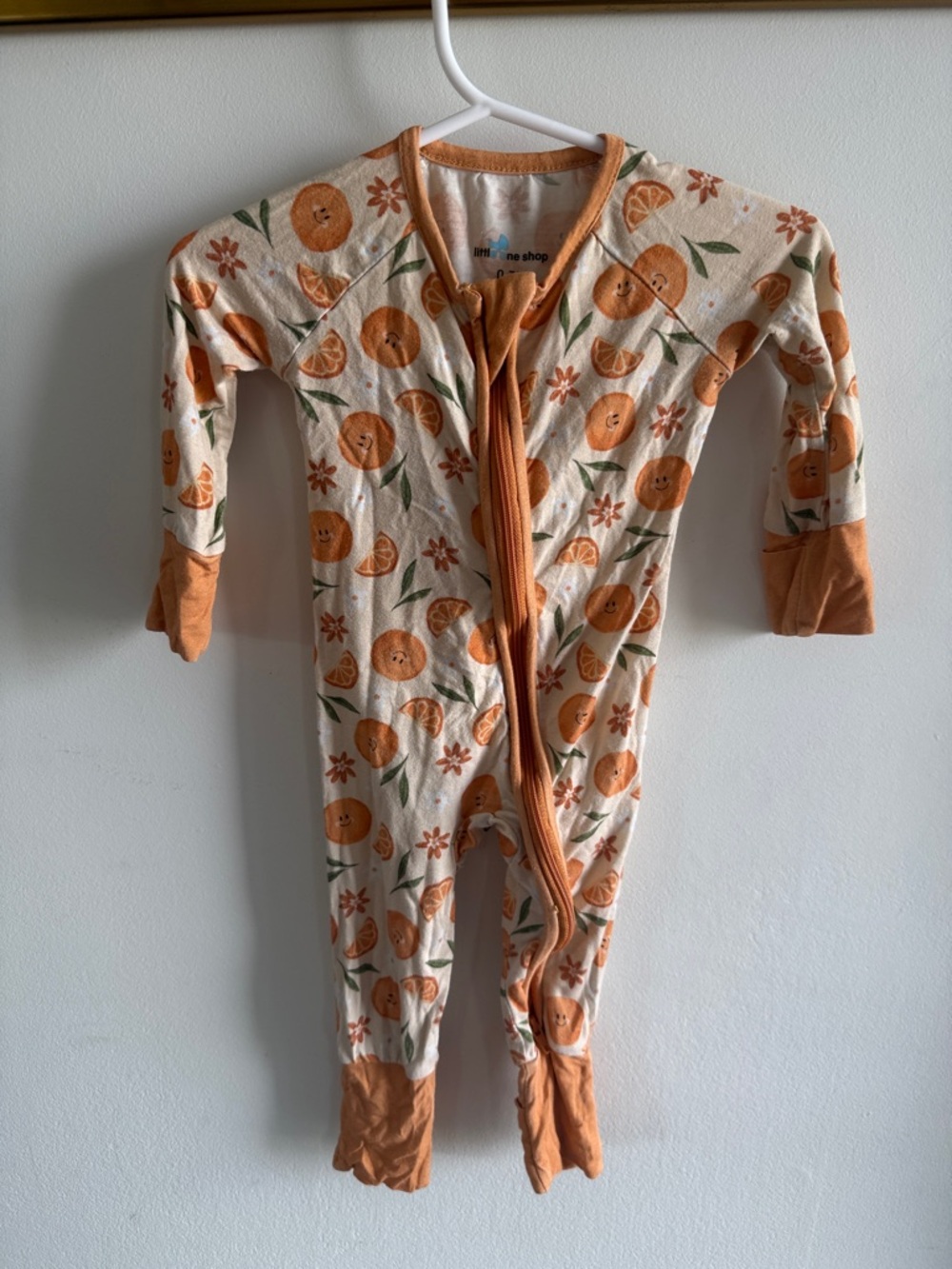 Little ones shop 0-3m bamboo  Orange Print Zip-Front Baby One-Piece pajama